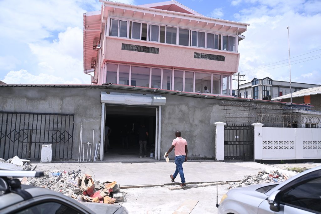 CH&PA halts illegal supermarket construction on Brickdam