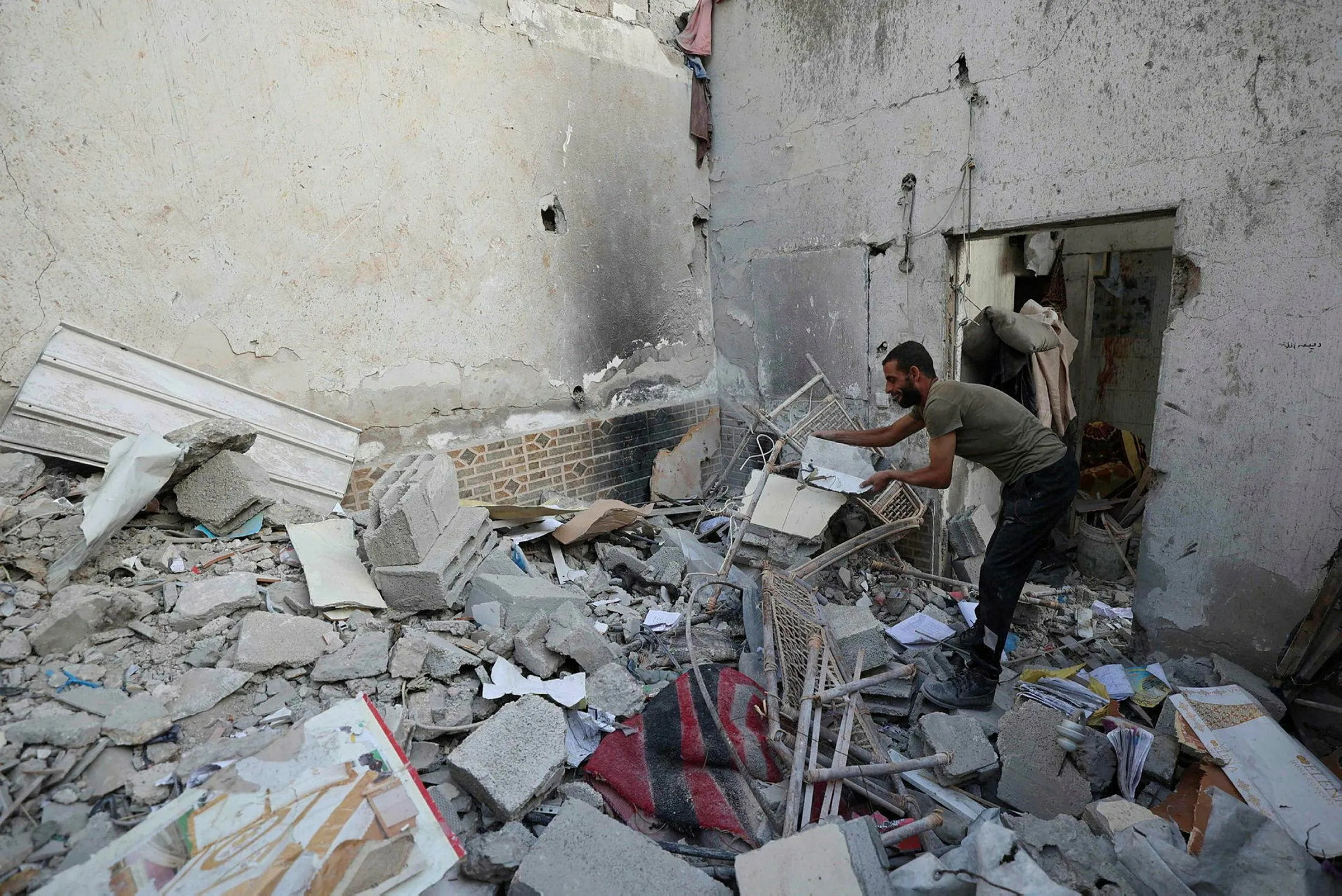 Gaza's health ministry: 45 Palestinians killed by Israeli fire in last 24 hours