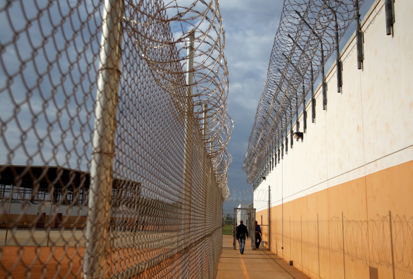 ICE keeps detaining pregnant immigrants against federal policy