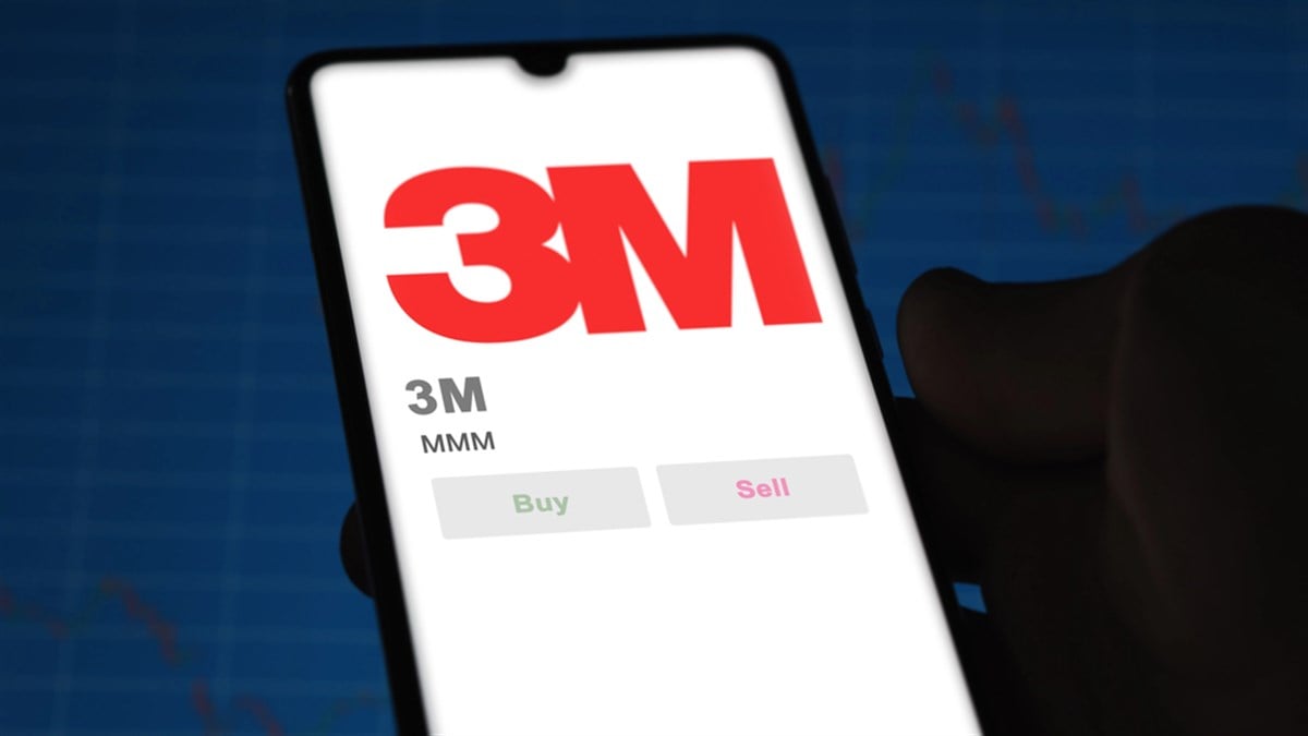 MMM Stock Beats Earnings and Raises 2025 Guidance