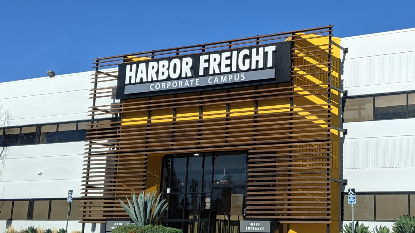 5 Of The Highest-Rated Daytona Products You Can Buy At Harbor Freight