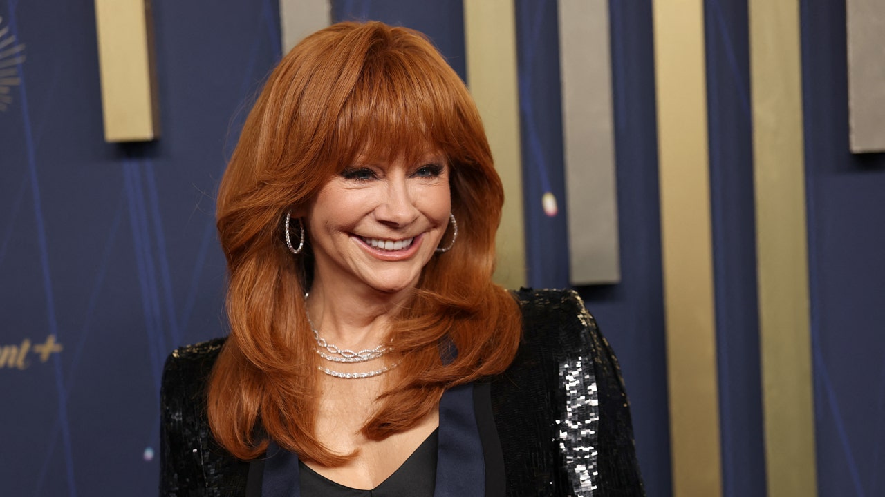 Reba McEntire learned this life-changing lesson at 70 years old
