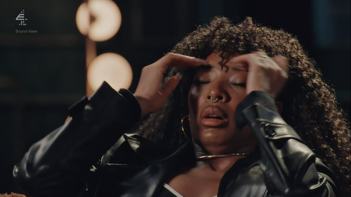 MAFS UK fans heap praise on show expert Paul Brunson for finally exposing Julia-Ruth's lies as he declares her husband Divarni has been 'hoodwinked and bamboozled'
