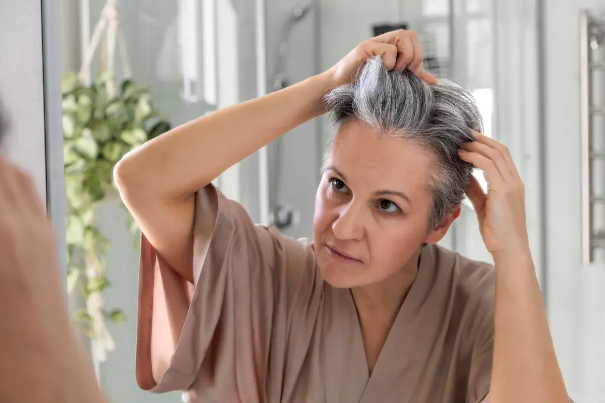 Going Gray May Have a Hidden Health Benefit