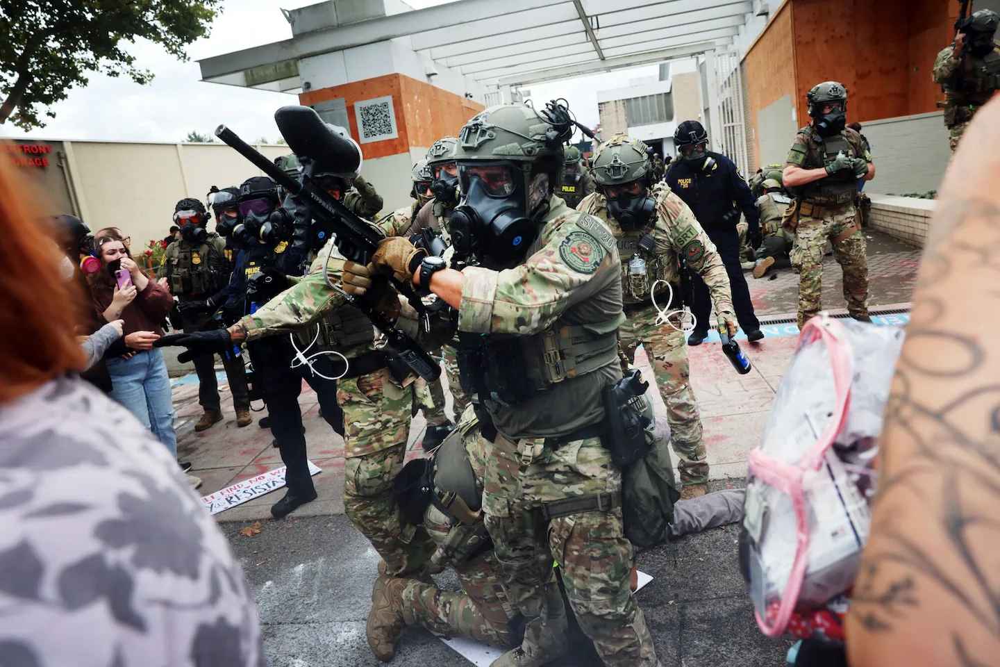 Why it's harder to cut a deal with Democrats that with Hamas