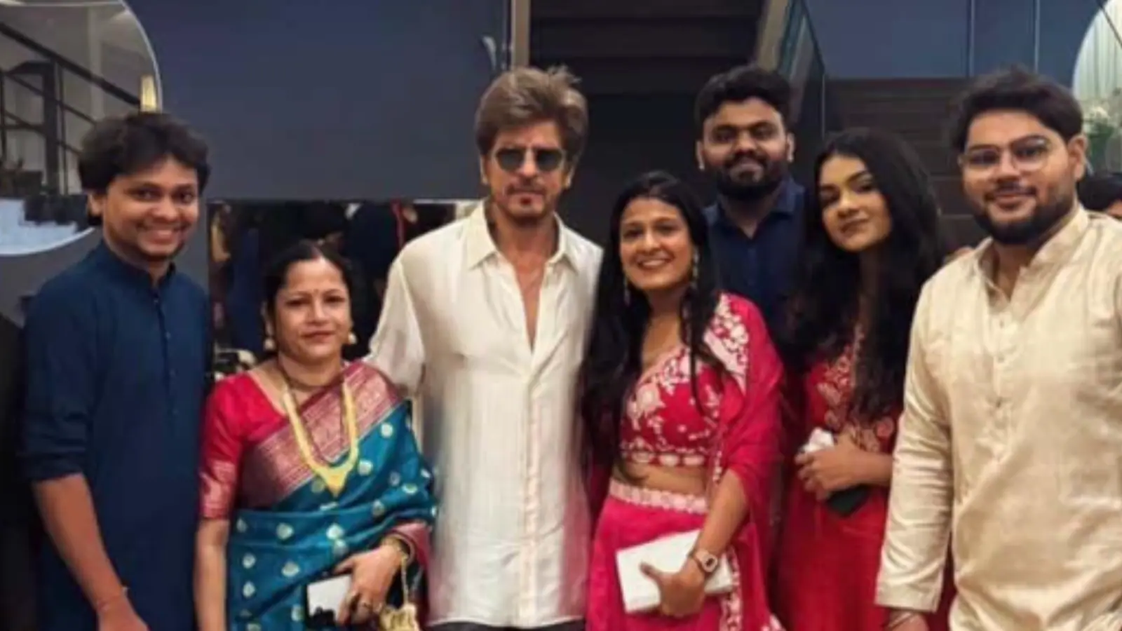 Shah Rukh Khan Joins Gauri Khan And Her Design Team For Diwali Celebrations, See Festive Glimpses