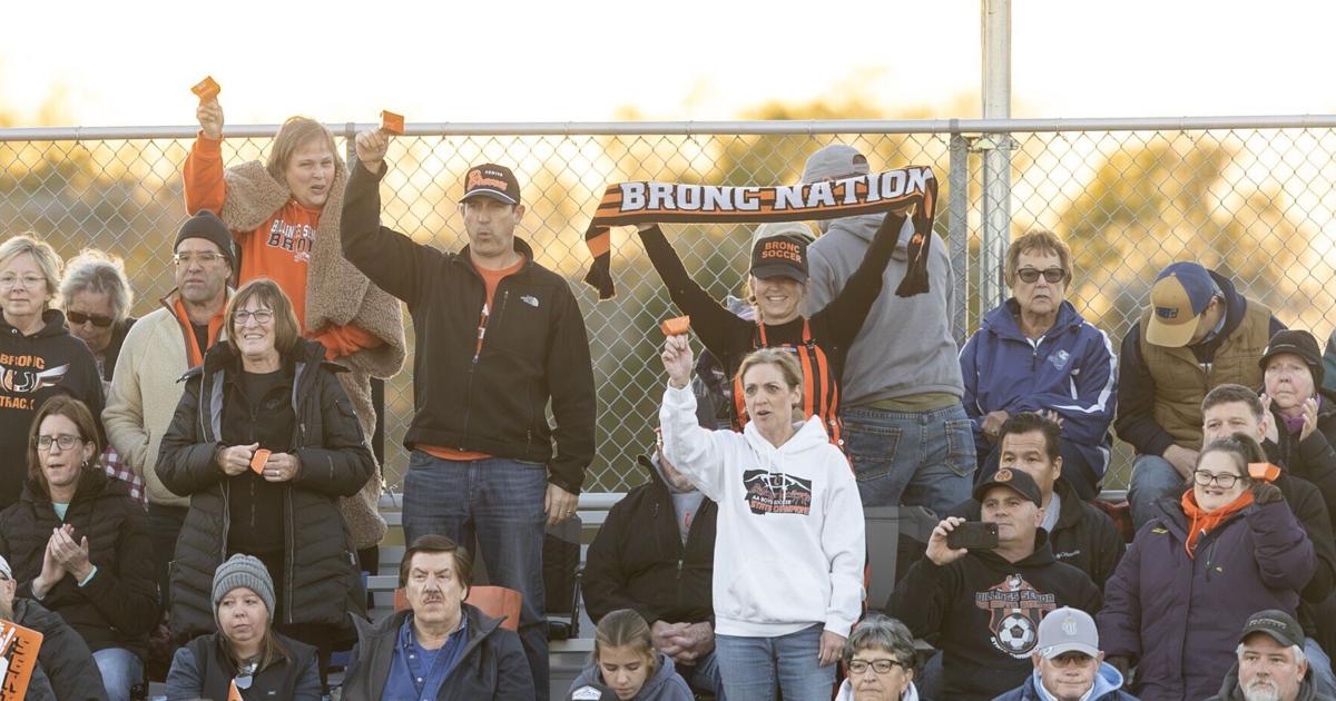 Billings West, Billings Senior win first round of playoffs