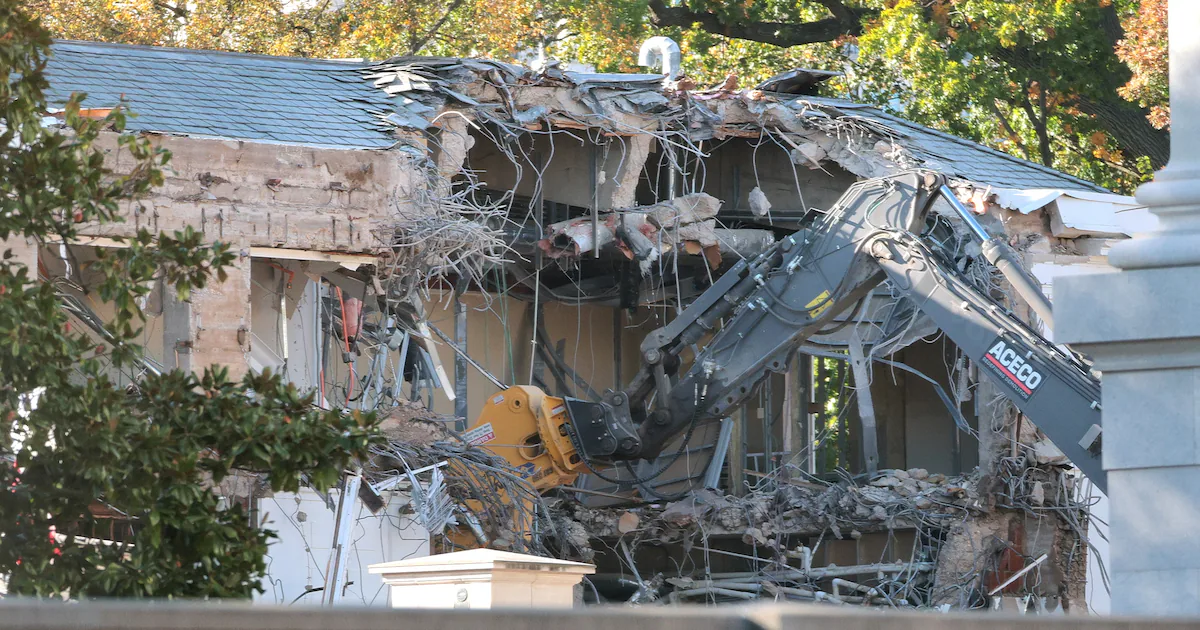 Company Demolishing White House Flooded With 1-Star Reviews