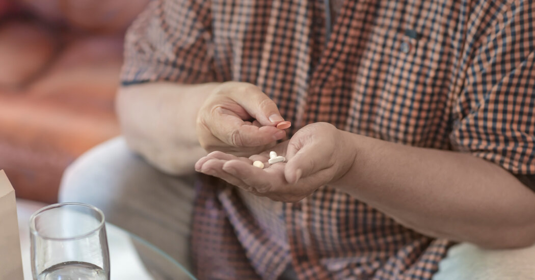 Antidepressant Side Effects Vary Widely by Drug, Study Finds