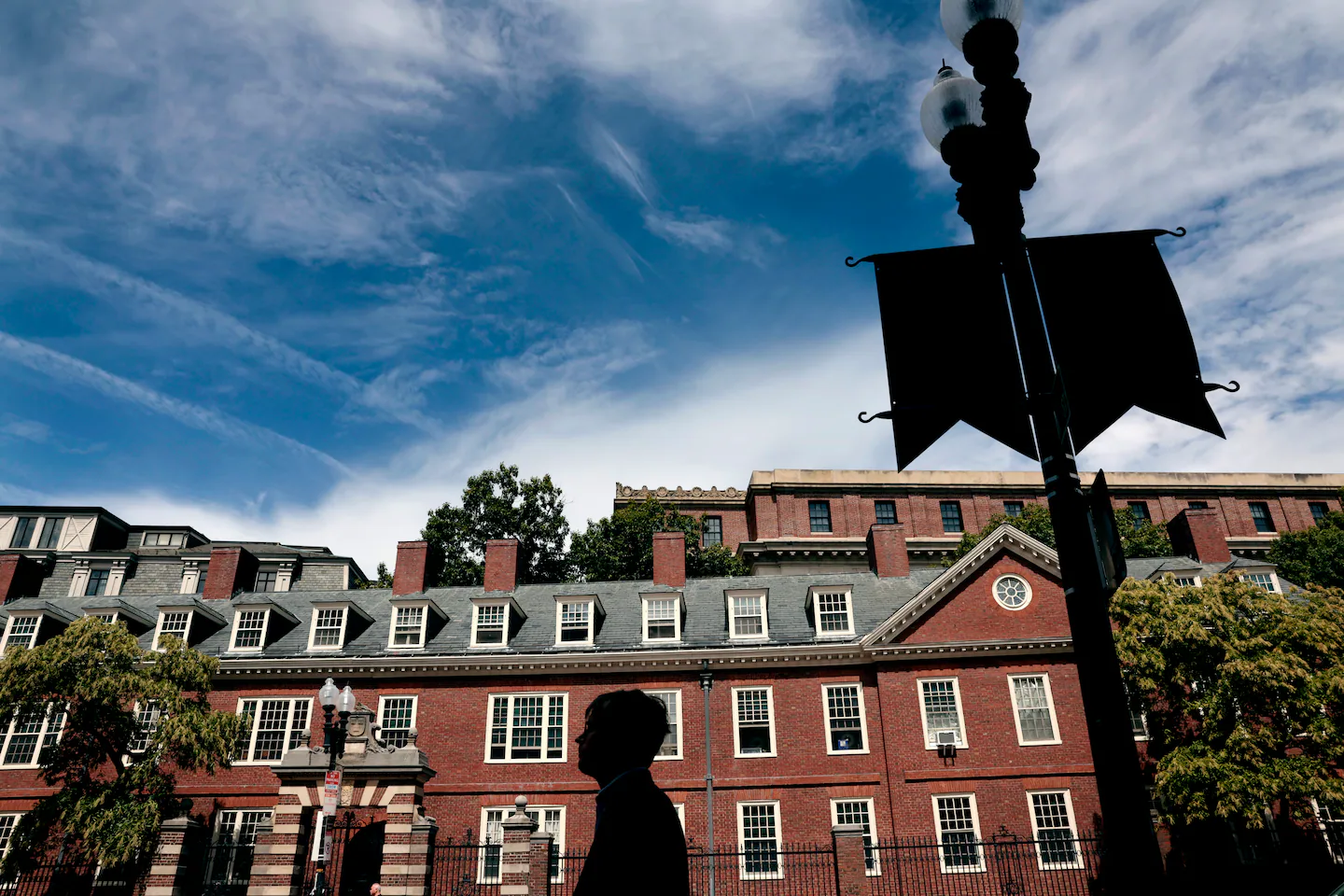 Crimson Courage urges Harvard to reject Trump 'compact'