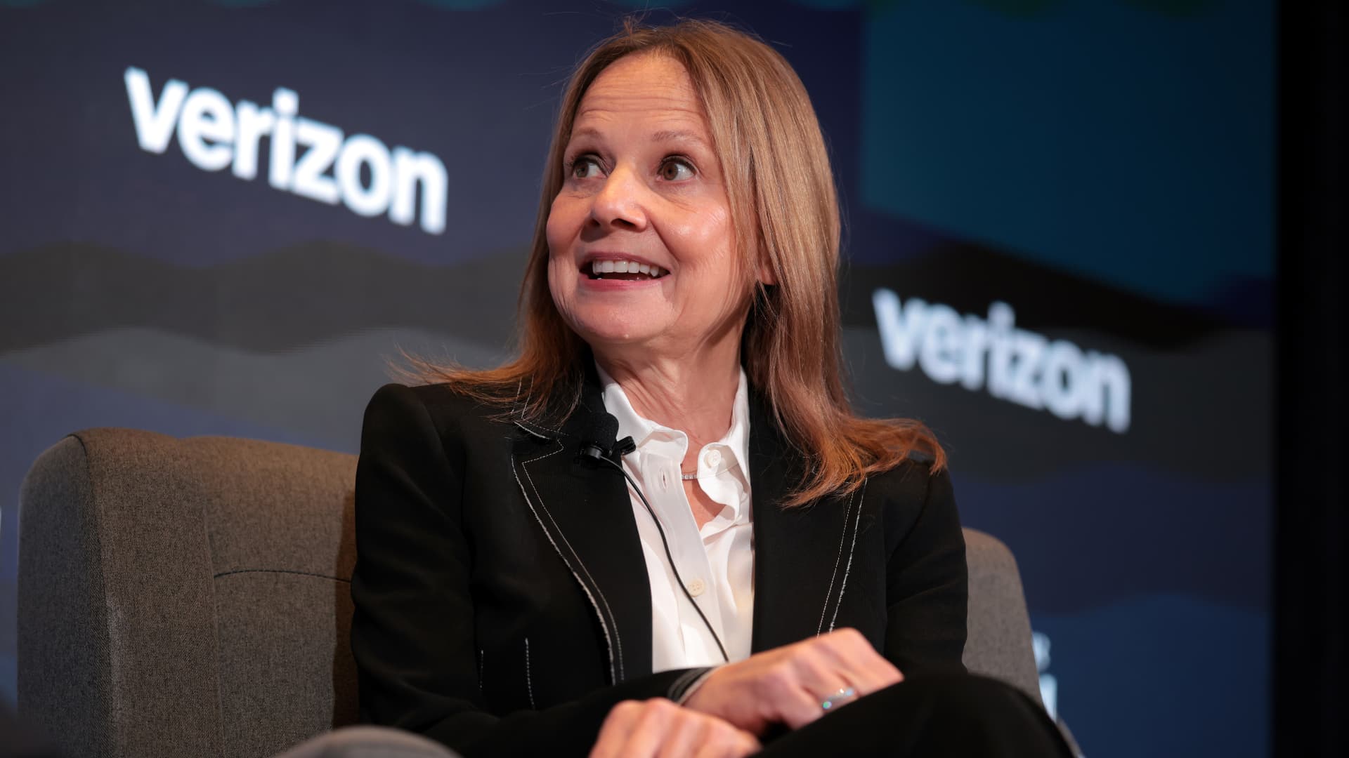 GM plans to launch eyes-off driving, Google AI, other tech by 2028