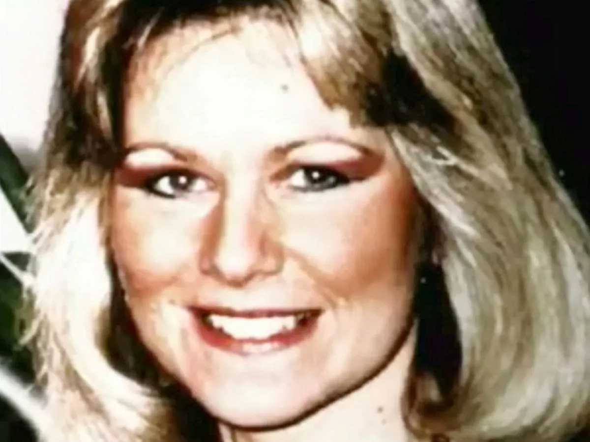 Julie Pacey murder mystery as ominous 'Overalls man' evades justice for decades