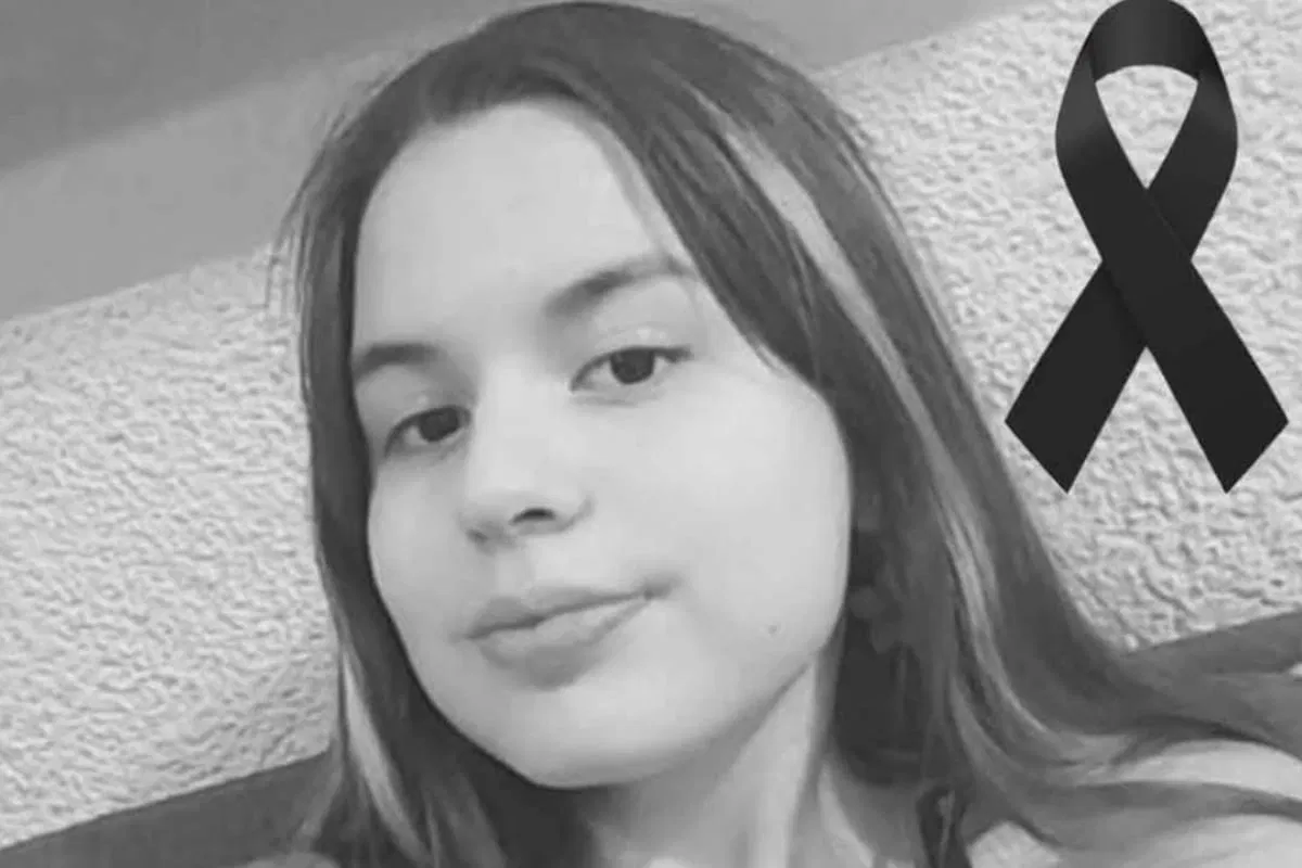 “RIP”- Condolences Pour In as 17 Year Old Female Boxer Loses Her Life in Mexican Gym