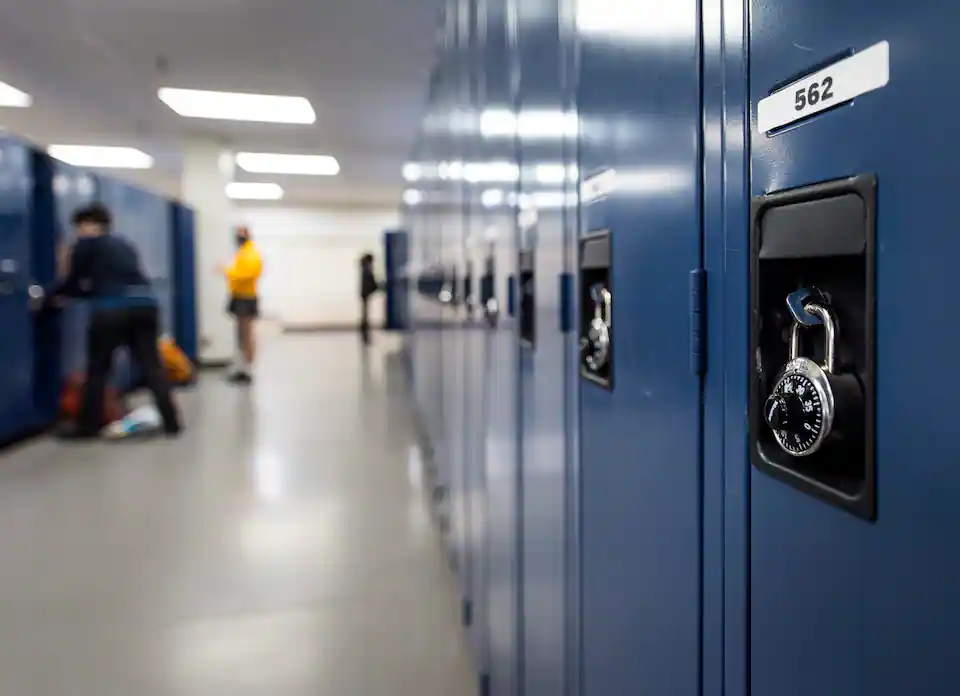 «Toujours à recommencer»: des écoles ont vu défiler plus de 10 directions différentes en 3 ans