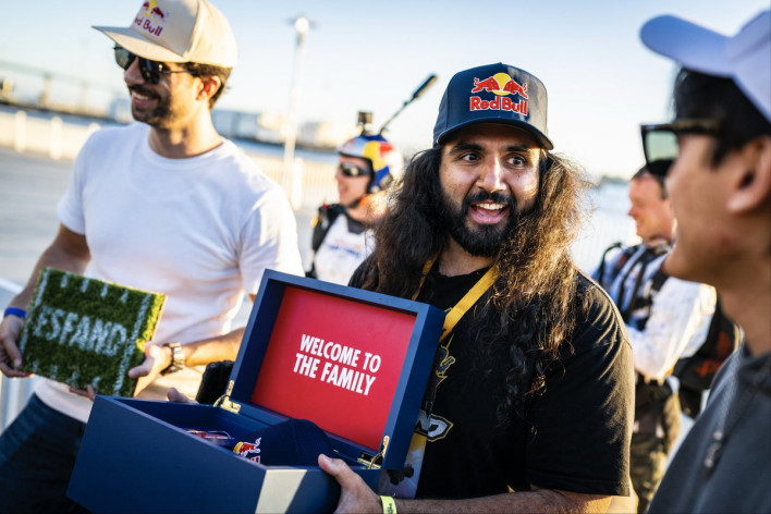 Esfand Joins Red Bull’s Roster of Streamers