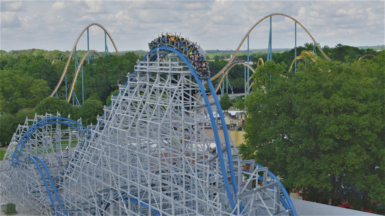 Travis Kelce looking to turn around Six Flags parks