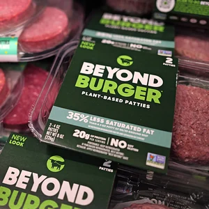 Las acciones de Beyond Meat se disparan un 1,300% mientras los comerciantes de memes impulsan un rally similar al de GameStop.
