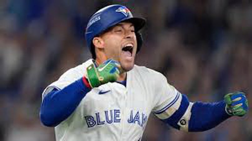 Blue Jays sink Mariners to reach World Series