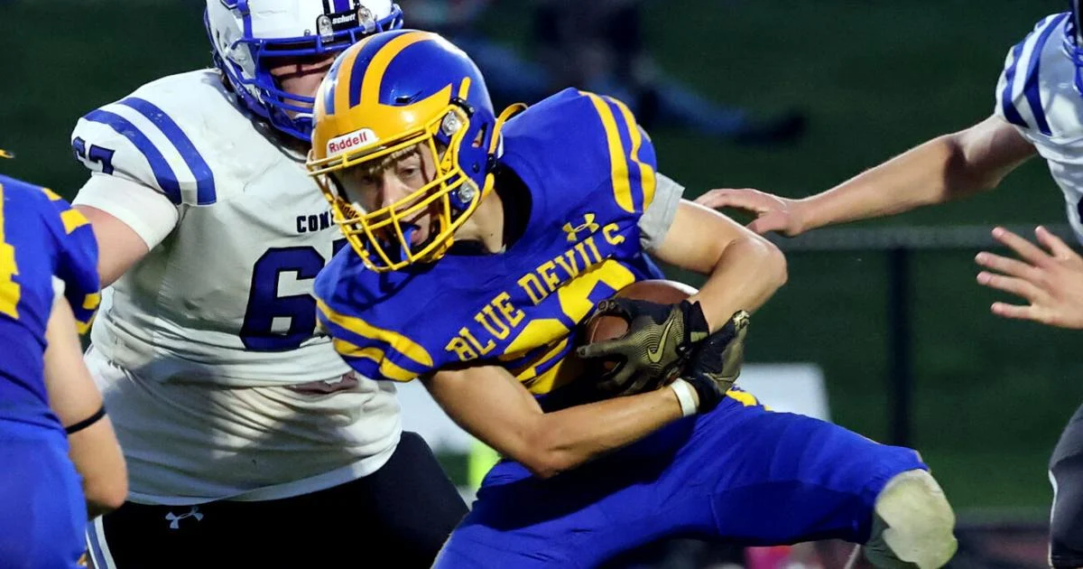 Cato-Meridian football dominates Beaver River in second half
