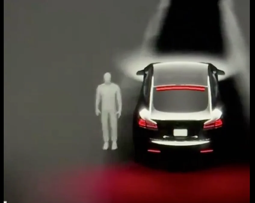 Video: Teslas driving through cemeteries 'pick up human bodies'