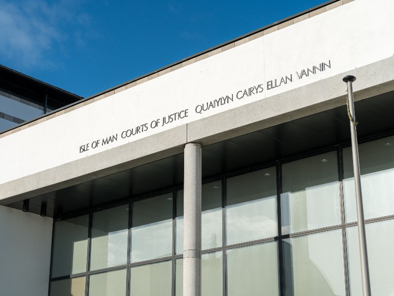New contempt of court laws would 'reflect use of modern technology'