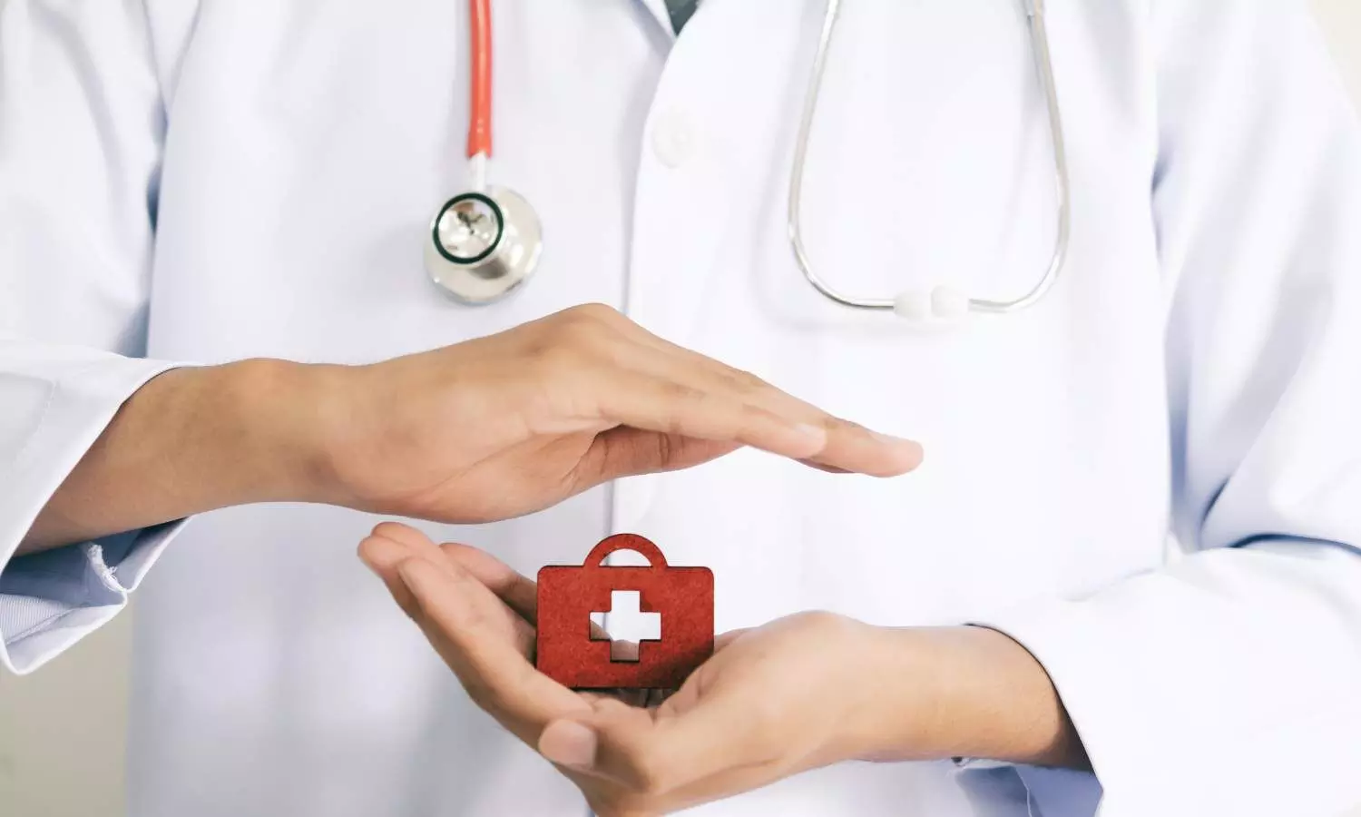Maharashtra plans dedicated war room for streamlining health schemes