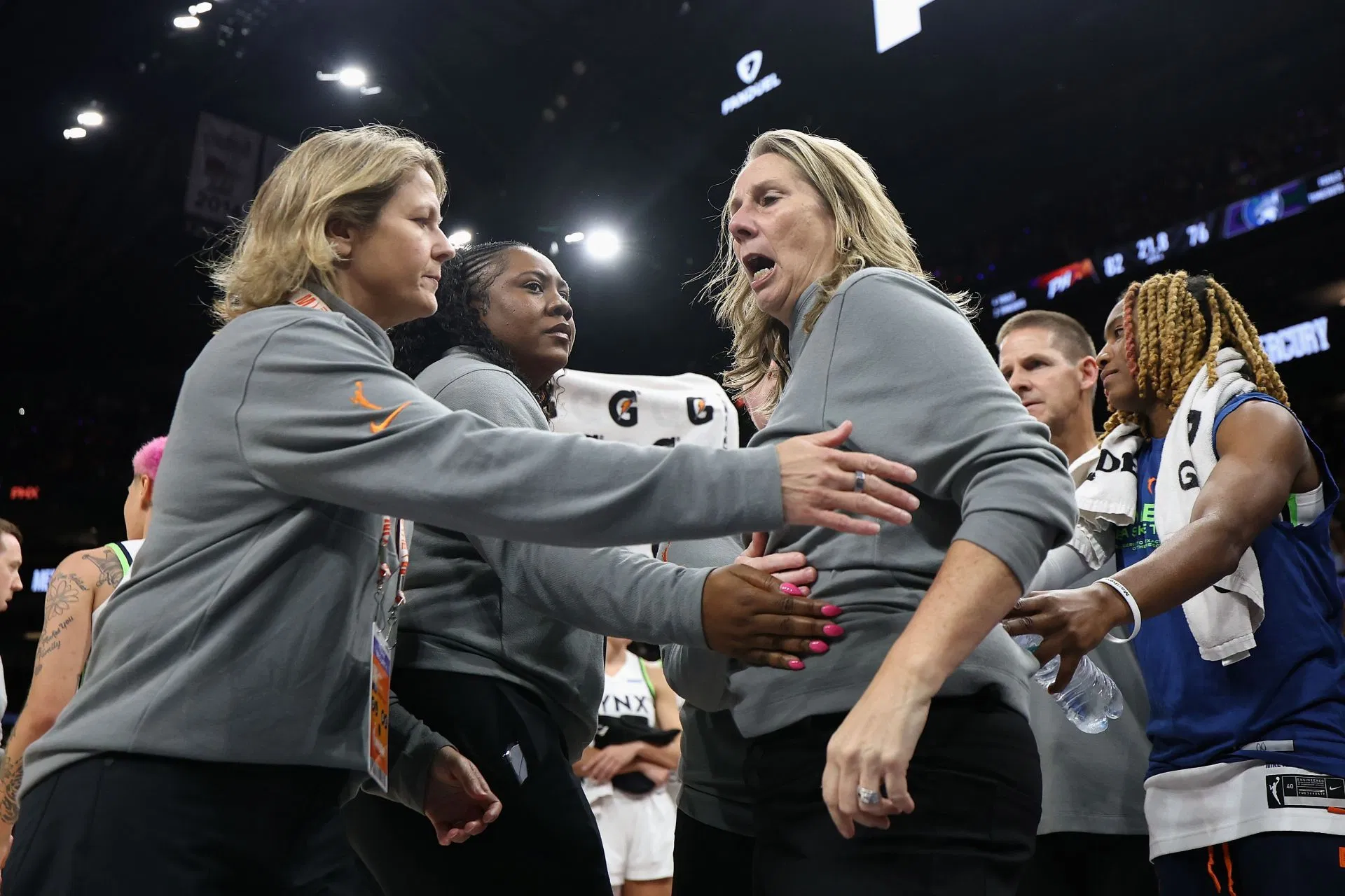 "About to get suspended bro": WNBA fans react to Cheryl Reeve charging down on refs after Napheesa Collier goes down with contact injury