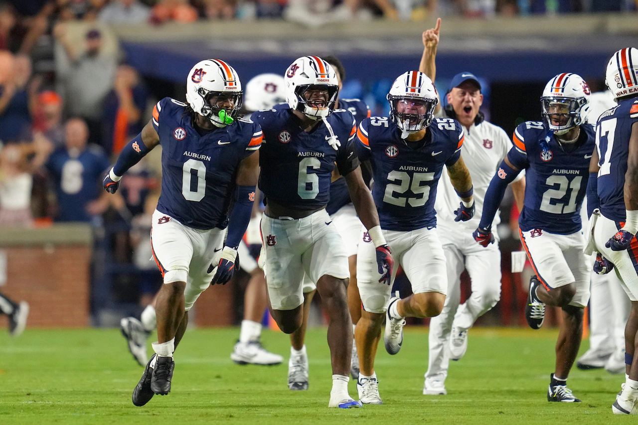 Robert Woodyard’s message to teammates reveals the mindset behind his remarkable 2025 season