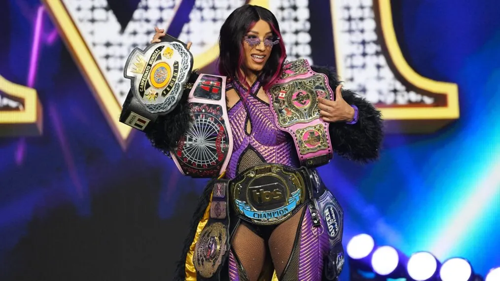 Mercedes Mone Captures 12th Belt — But Is She Helping or Hurting Women’s Wrestling?