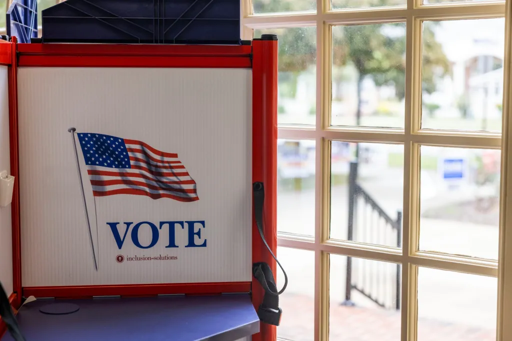 Letters for Oct. 22: Correct ‘historic wrong’ by restoring felon voting rights