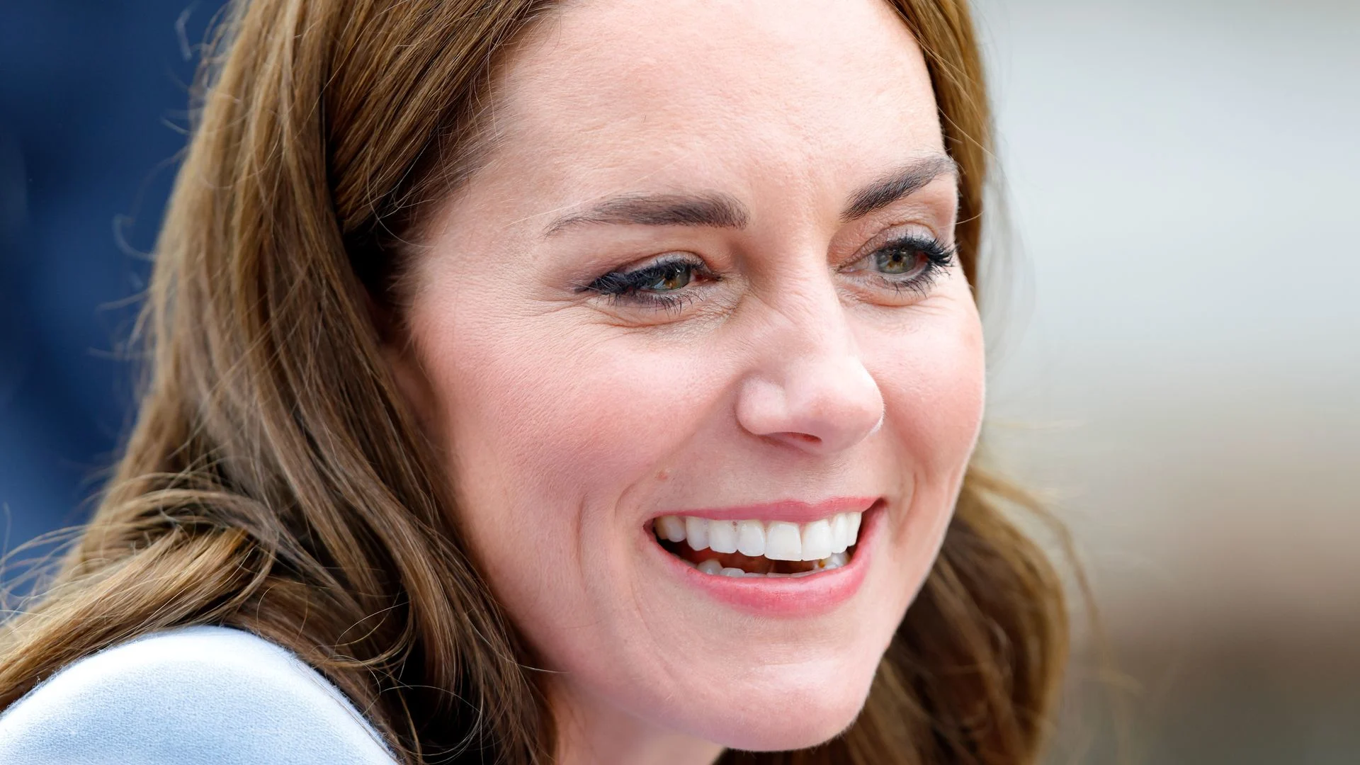 Bronzed Princess Kate was 'quietly powerful' in Greek goddess gown