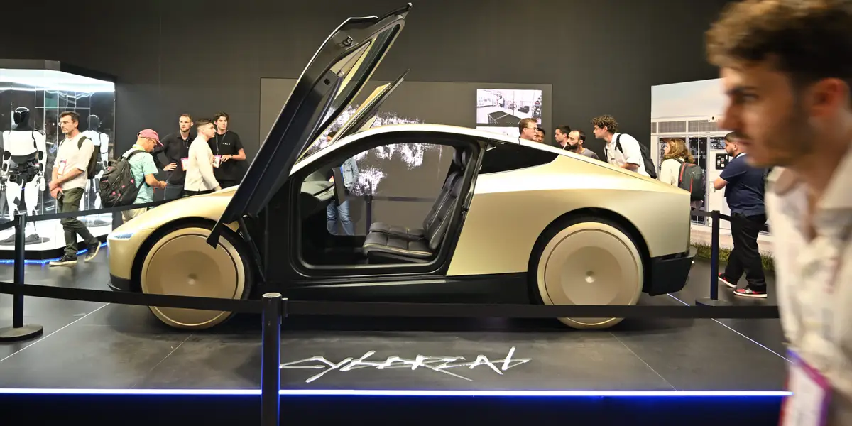 Tesla Q3 Earnings Preview: All Eyes on Robotaxis and AI