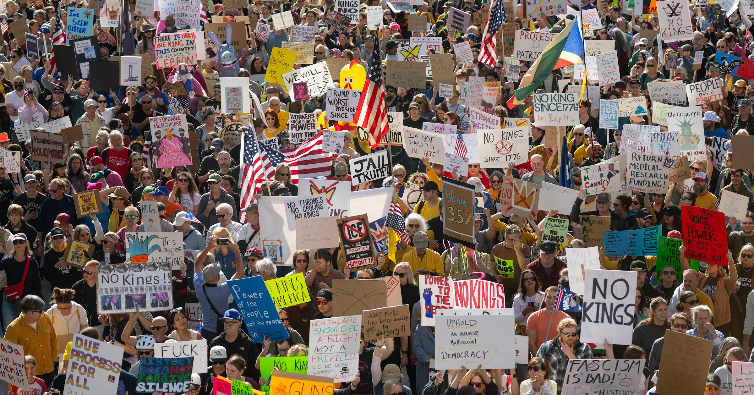 Something was missing from the 'No Kings' protests