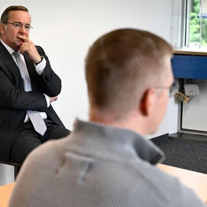 What employers really think of a 1-year resume gap — and how to 'own it'