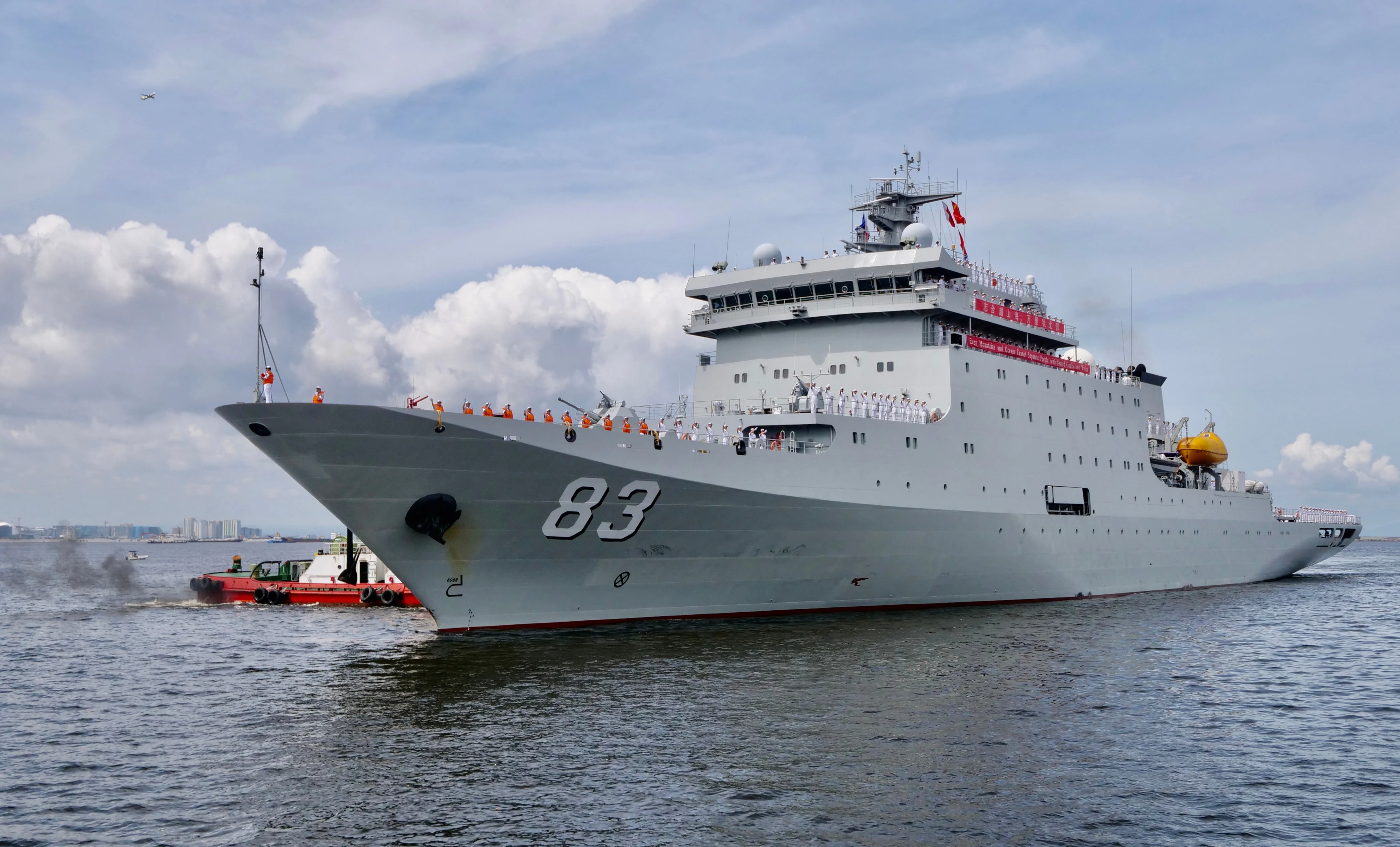 Hongkongers snap up tickets to visit PLA naval ships during National Day stop