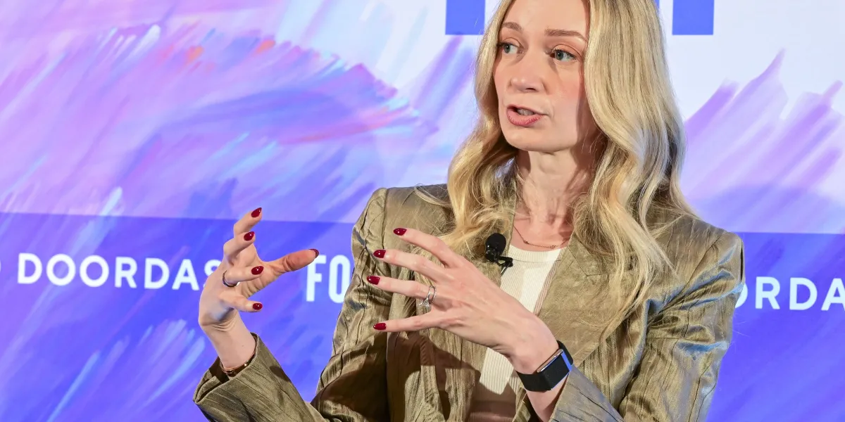 Executives at DoorDash, AirBnb, Sephora and ServiceNow agree: leaders need to be agile-and be a 'swan' on the pond