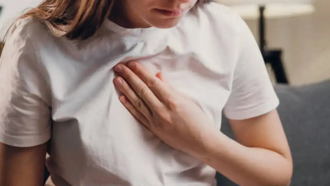 Chest Pain and Breathlessness? It Might Not Be a Heart Attack -Learn About Conditions That ‘Mimic’ One