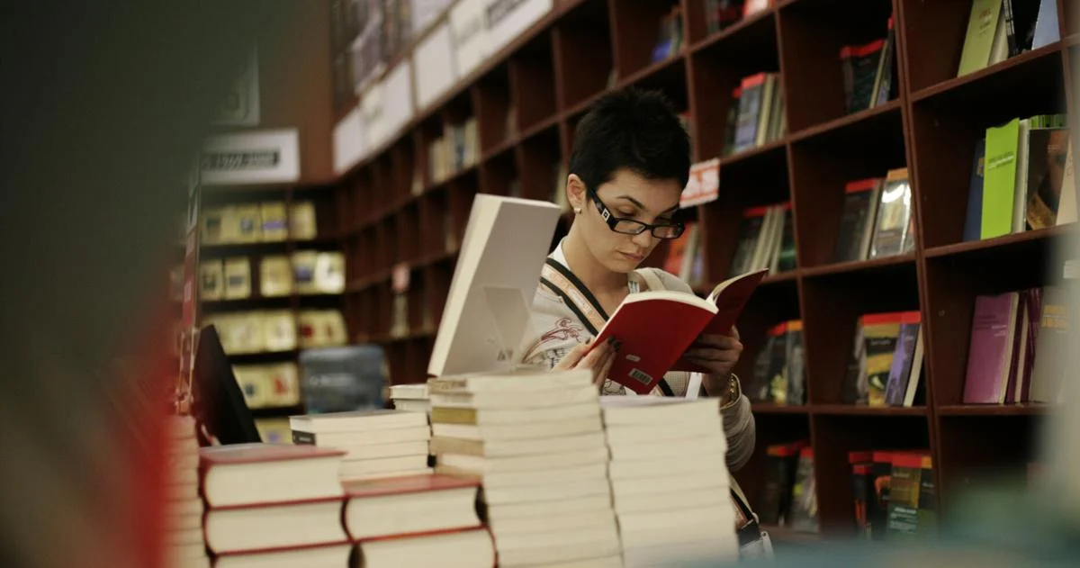 Commentary: The quiet rebellion of reading