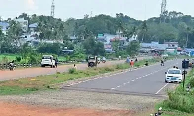 സീപോര്‍ട്ട് -എയര്‍പോര്‍ട്ട് റോഡ്: എച്ച്.എം.ടിയുടേയും എന്‍.എ.ഡിയുടേയും ഭൂമി കൈമാറി, നിര്‍മ്മാണതടസം നീങ്ങി