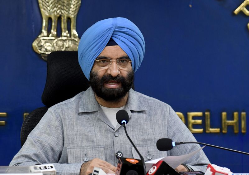 Punjab Govt forcing farmers to burn stubble: Sirsa