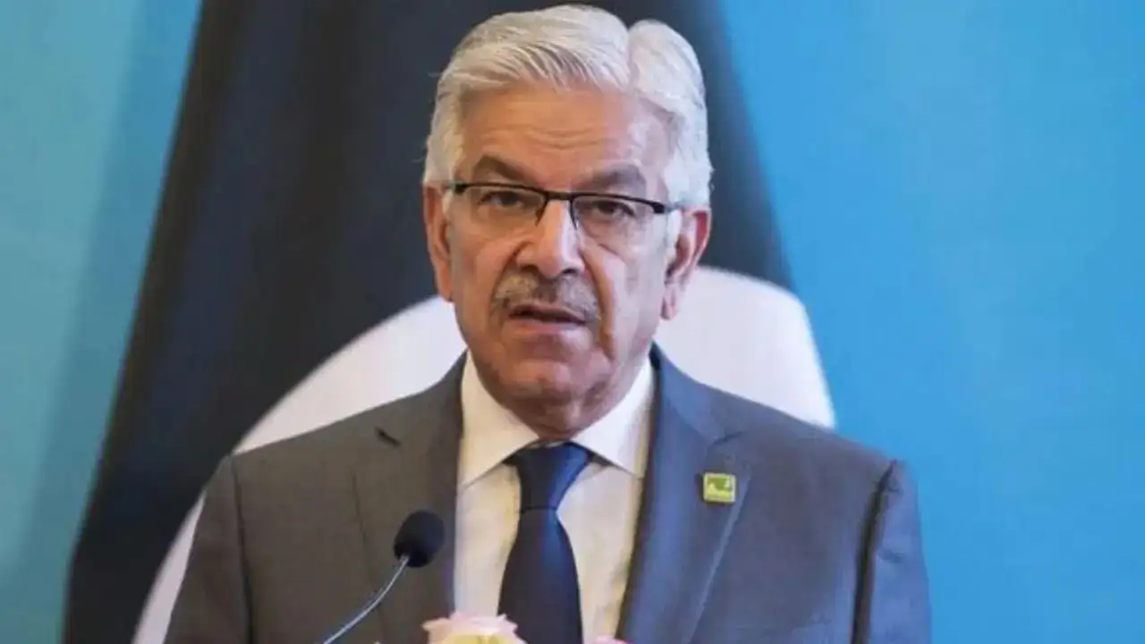 Jail or India - Who Runs Imran Khan's X Account? Pakistan Defence Minister Khawaja Asif Backpedals When Grilled by Interviewer