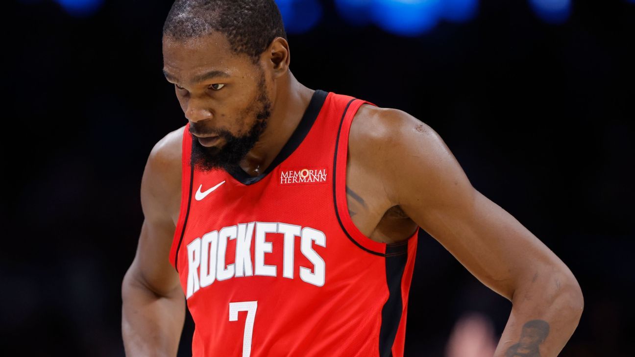 opening loss on himself as Rockets fall