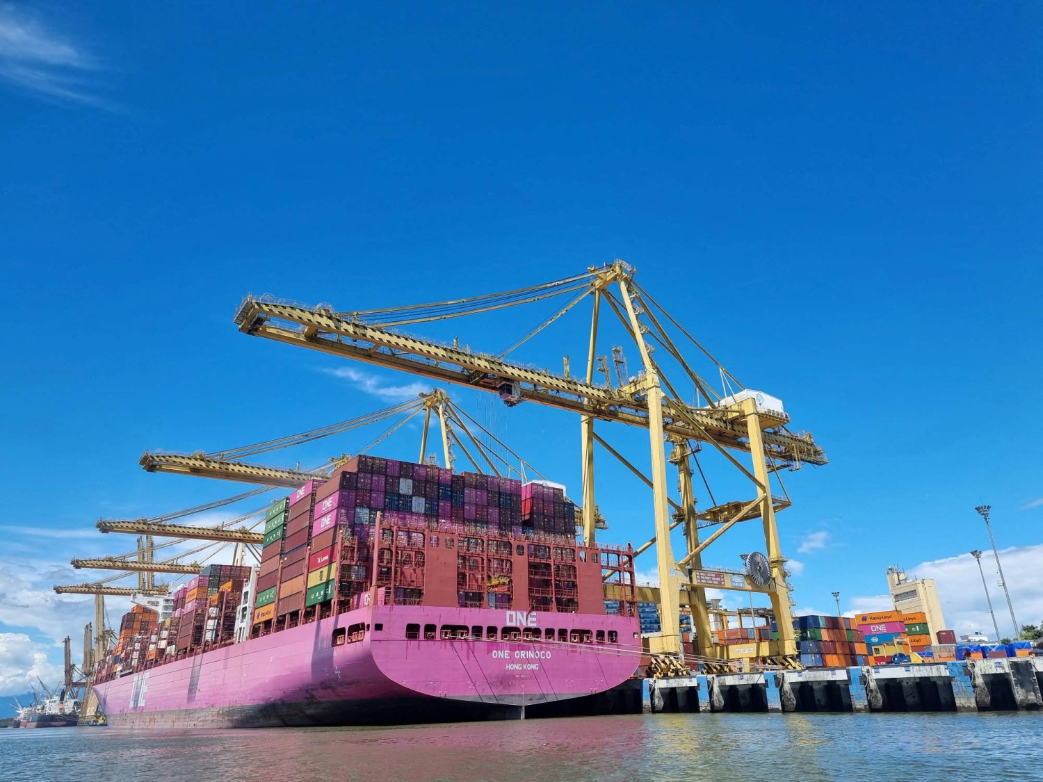 Trump's Colombia tariffs would flip U.S. policy on drugs and trade