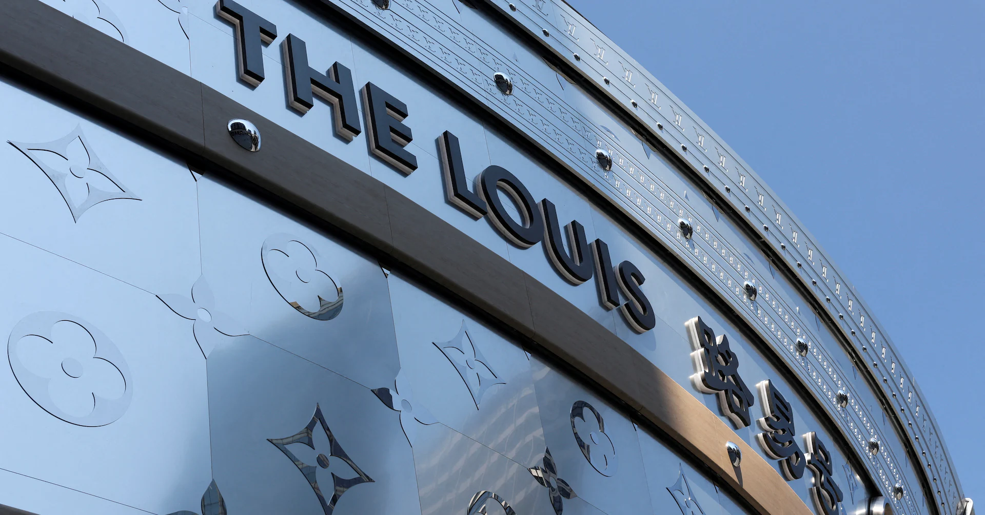 European luxury groups hedge bets on predicting China comeback