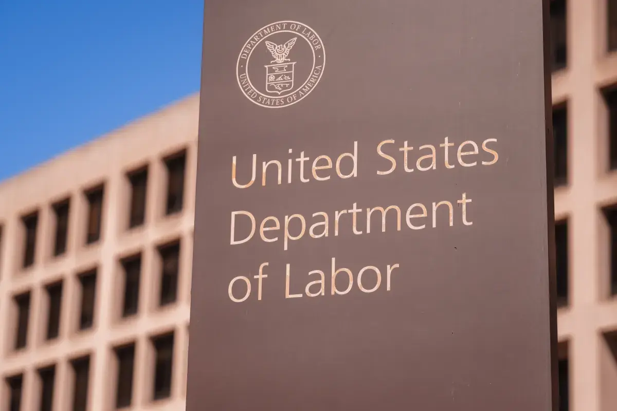 What Economists Are Expecting in Friday’s Delayed Inflation Report