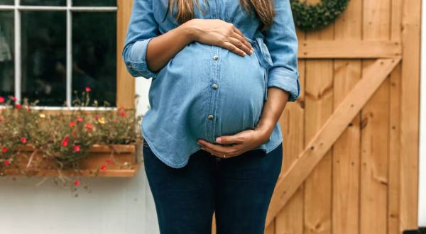 Maternal health: FDA stayed silent as internal reports about potential Tylenol risks piled up