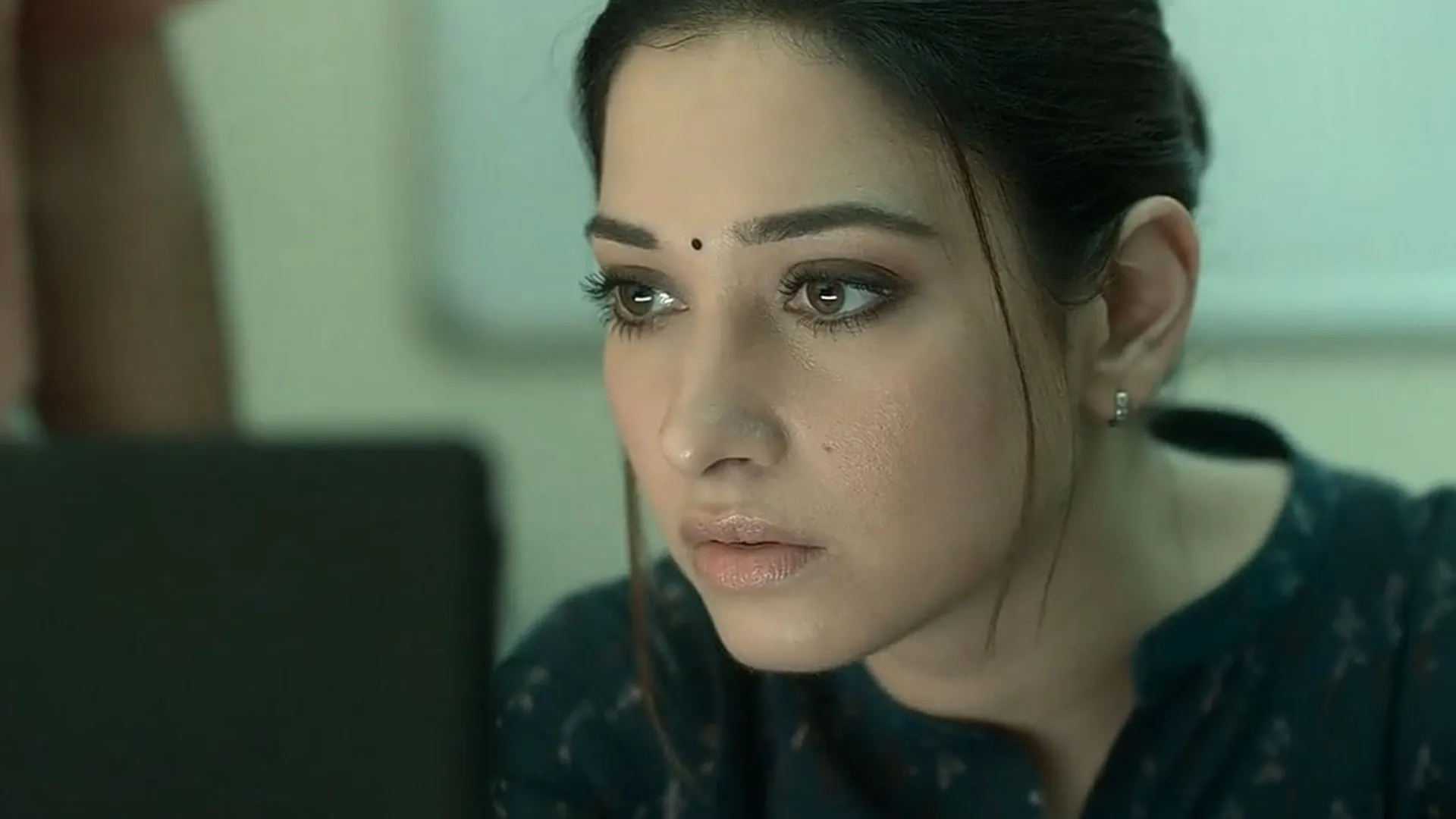 7 edgy and twisted Tamil thriller shows that'll keep you guessing; on ZEE5, Amazon Prime Video & more