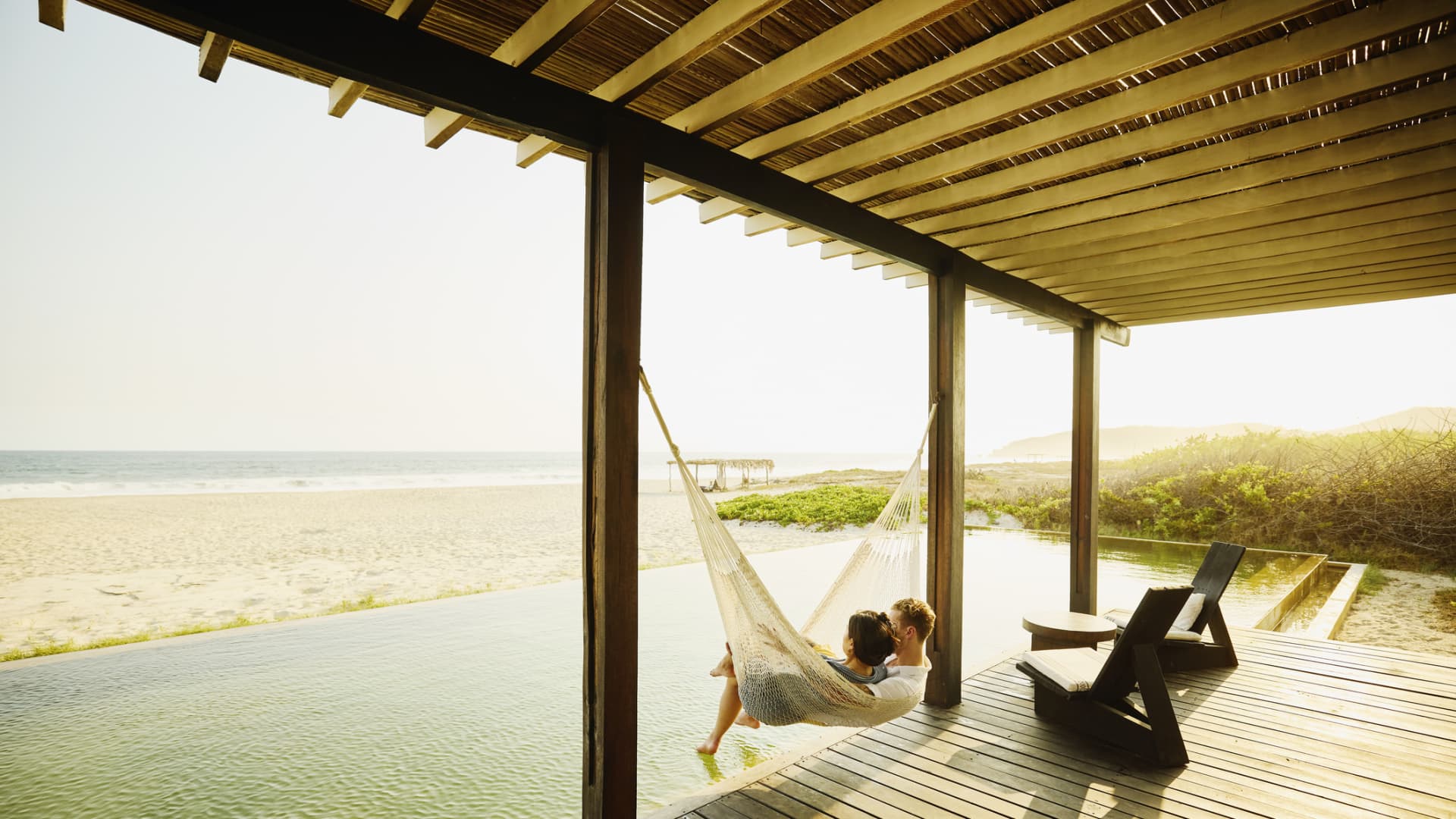 Nearly a quarter of American workers didn't take any of their vacation days this year, says new survey