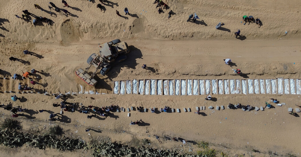 At a Mass Burial in Gaza, Palestinians Mourn the Unknown Dead