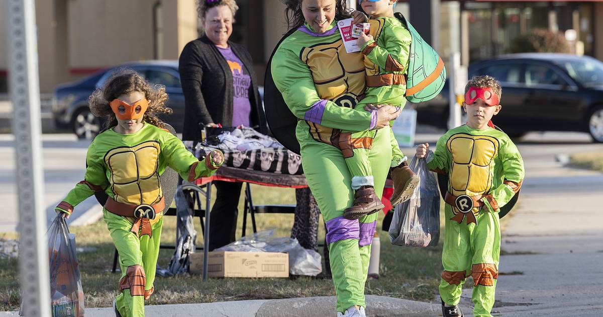 5 Things to Do: Harvest Moon Festival in Sterling, Biz Boo! Trick-or-Treating in Rock Falls this weekend